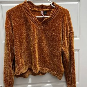 Cozy Chenille V-Neck Sweater - Rust
